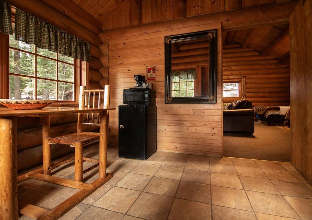 Lochsa Lodge Lolo Kamer foto